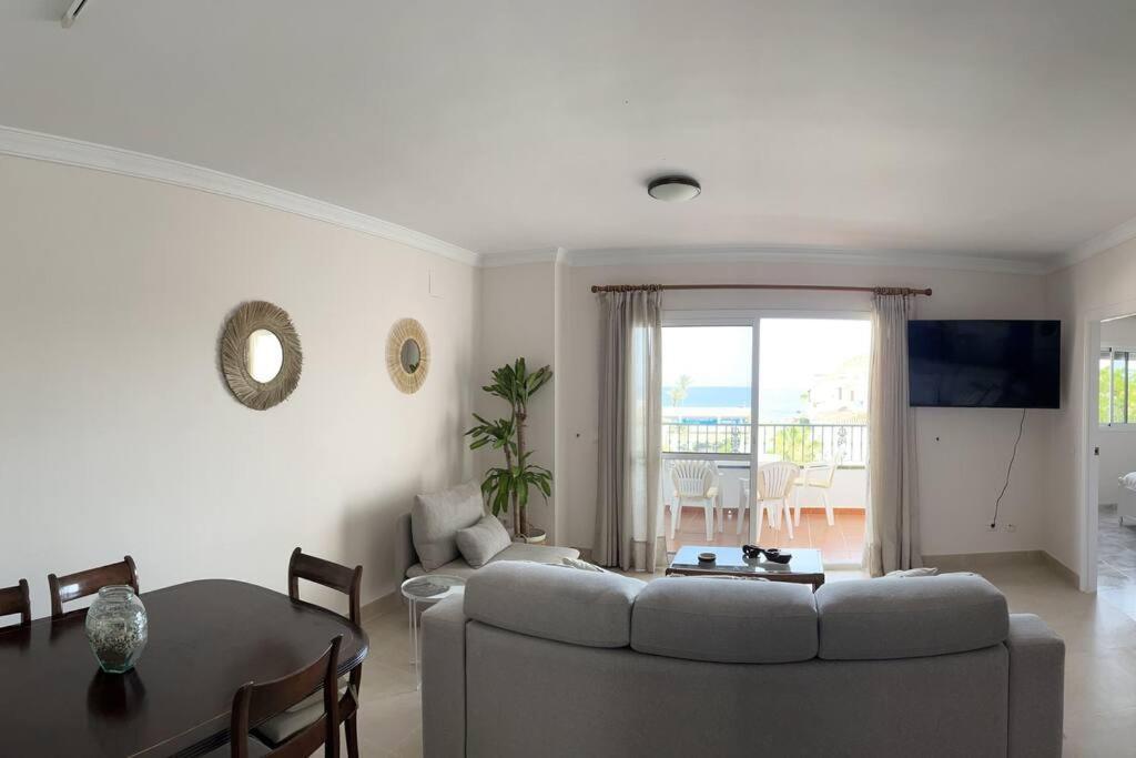 - Playa Y Parque A Unos Pasos Apartment